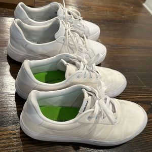 White sneakers (kizik, adidas)